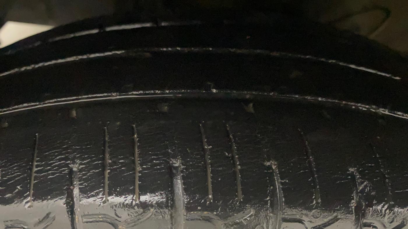 2021 Hyundai NEW SANTRO MAGNA, Petrol, Manual, 59,200 km, Left Front Tyre Tread