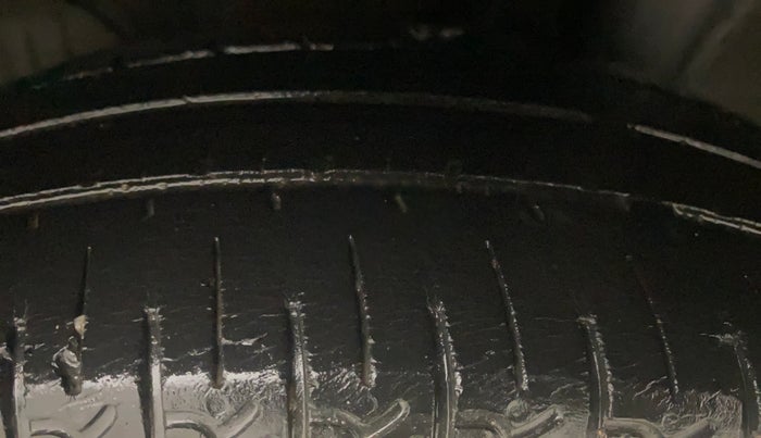 2021 Hyundai NEW SANTRO MAGNA, Petrol, Manual, 59,142 km, Left Rear Tyre Tread