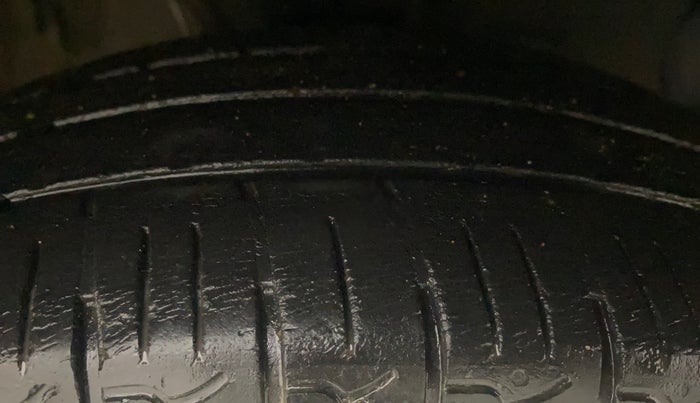 2021 Hyundai NEW SANTRO MAGNA, Petrol, Manual, 59,142 km, Right Front Tyre Tread