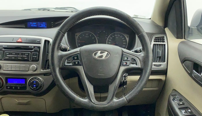 2012 Hyundai i20 SPORTZ 1.2, Petrol, Manual, 99,352 km, Steering Wheel Close Up