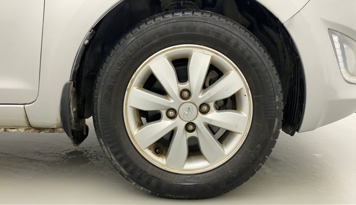 2012 Hyundai i20 SPORTZ 1.2, Petrol, Manual, 99,352 km, Right Front Wheel