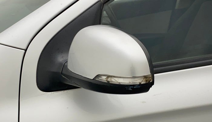 2012 Hyundai i20 SPORTZ 1.2, Petrol, Manual, 99,352 km, Left rear-view mirror - Indicator light has minor damage