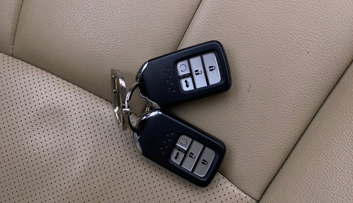 2020 Honda City 1.5L I-VTEC ZX CVT, Petrol, Automatic, 53,401 km, Key Close Up