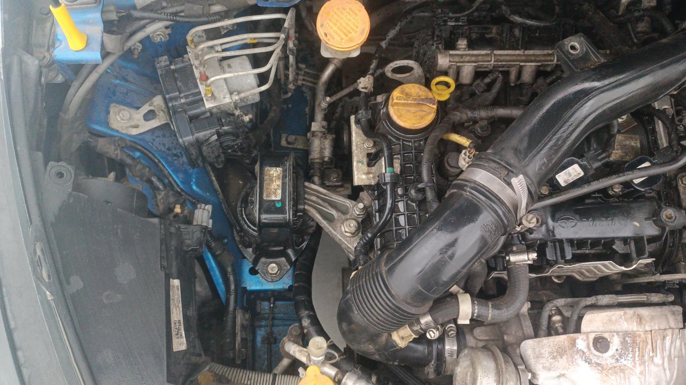 2021 Tata ALTROZ XZ PETROL, Petrol, Manual, 78,210 km, Engine View - Right