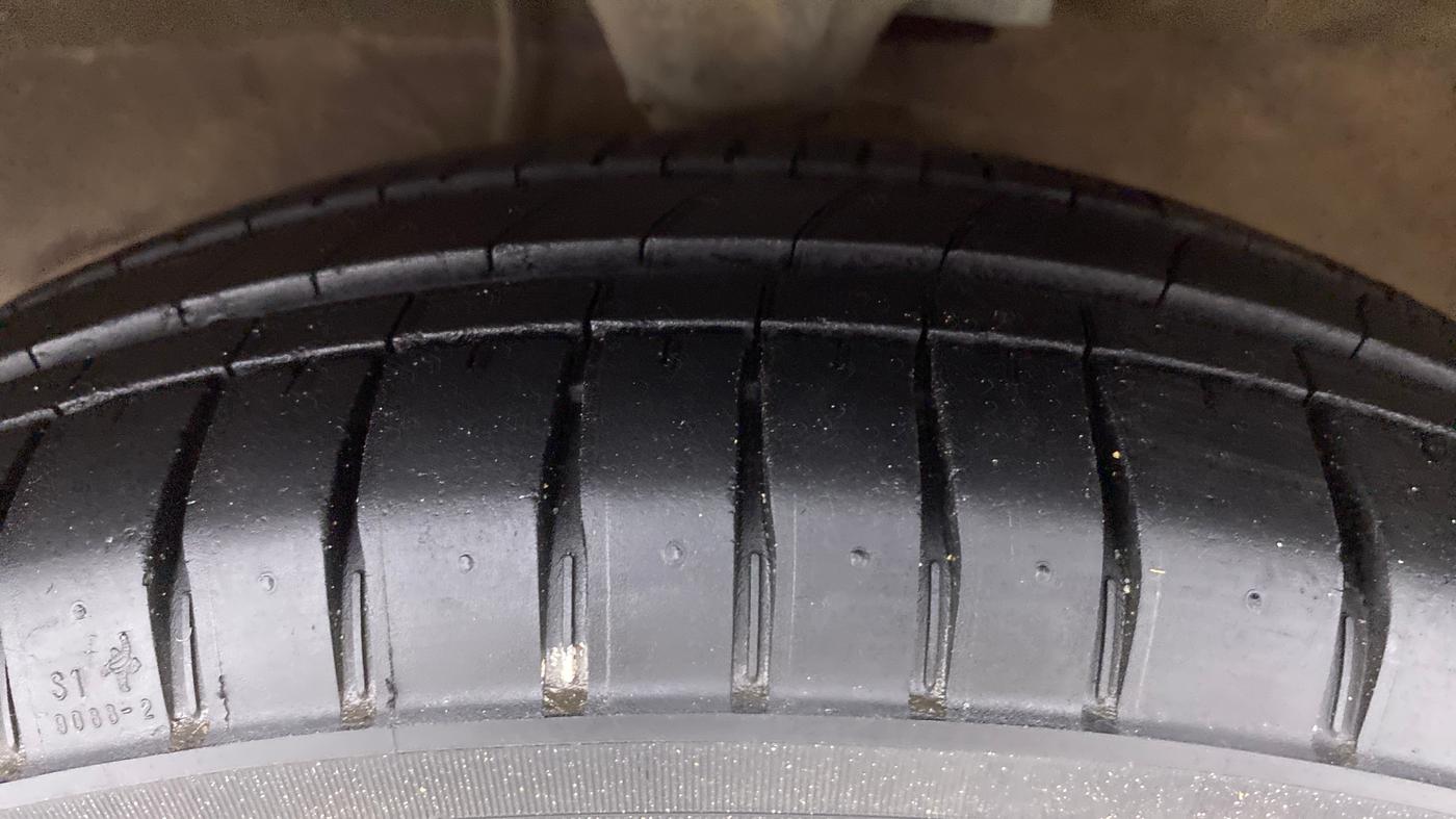 2012 Hyundai i10 SPORTZ 1.2 AT KAPPA2, Petrol, Automatic, 54,545 km, Left Front Tyre Tread