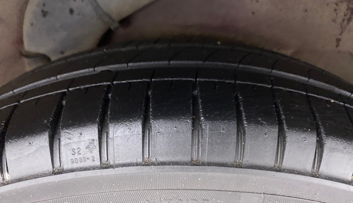2012 Hyundai i10 SPORTZ 1.2 AT KAPPA2, Petrol, Automatic, 54,545 km, Left Rear Tyre Tread