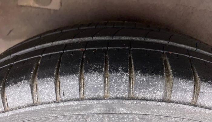 2012 Hyundai i10 SPORTZ 1.2 AT KAPPA2, Petrol, Automatic, 54,545 km, Right Rear Tyre Tread