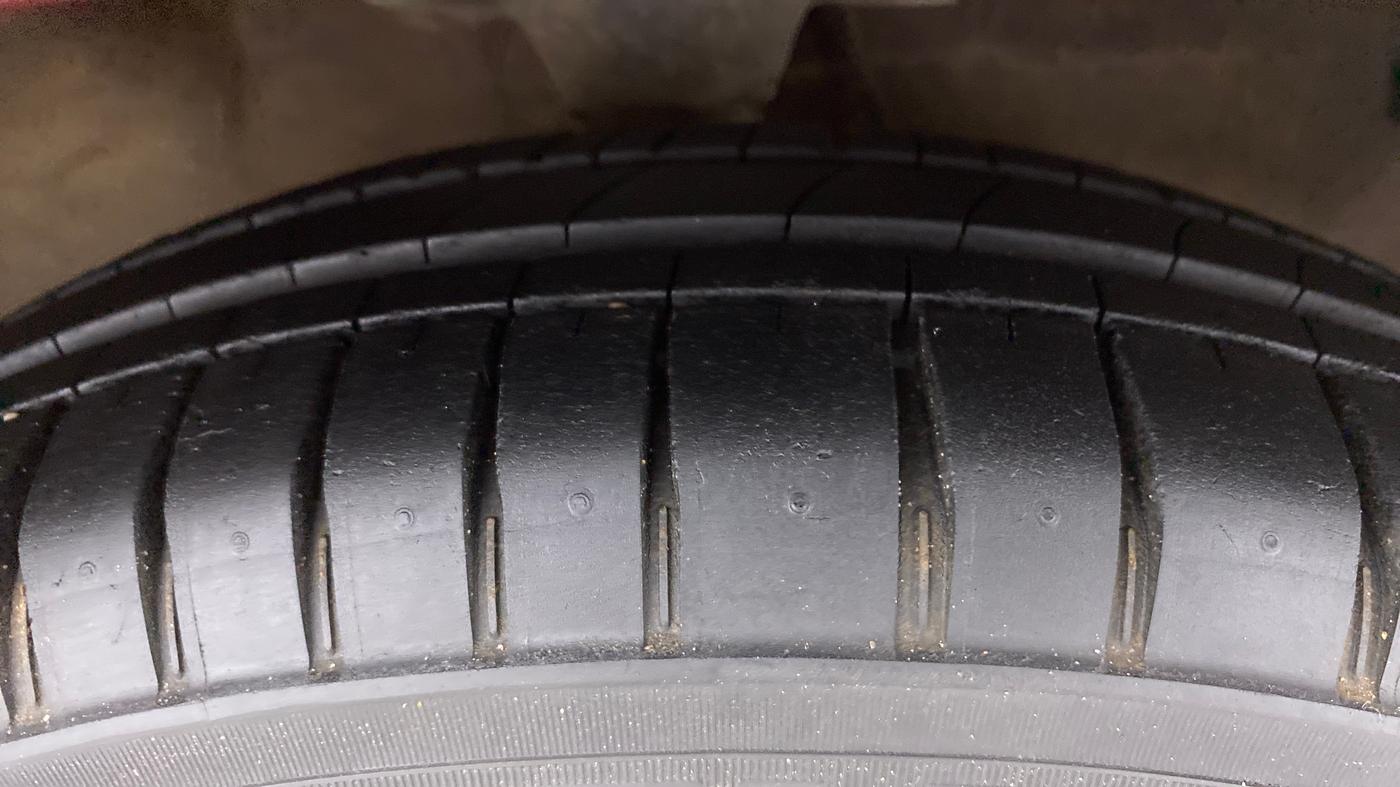 2012 Hyundai i10 SPORTZ 1.2 AT KAPPA2, Petrol, Automatic, 54,545 km, Right Front Tyre Tread