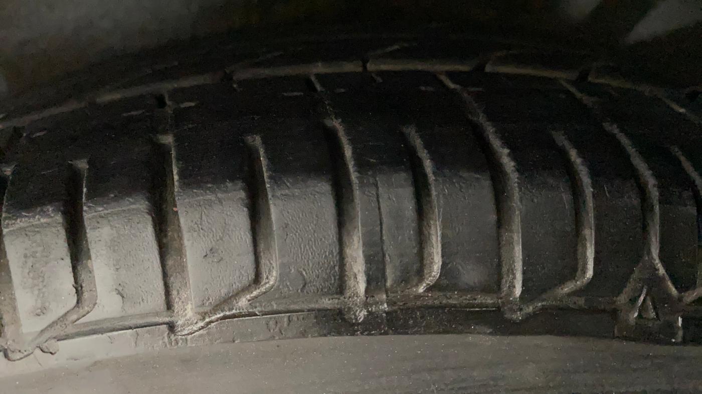 2012 Hyundai i10 SPORTZ 1.2, Petrol, Manual, 57,983 km, Right Rear Tyre Tread