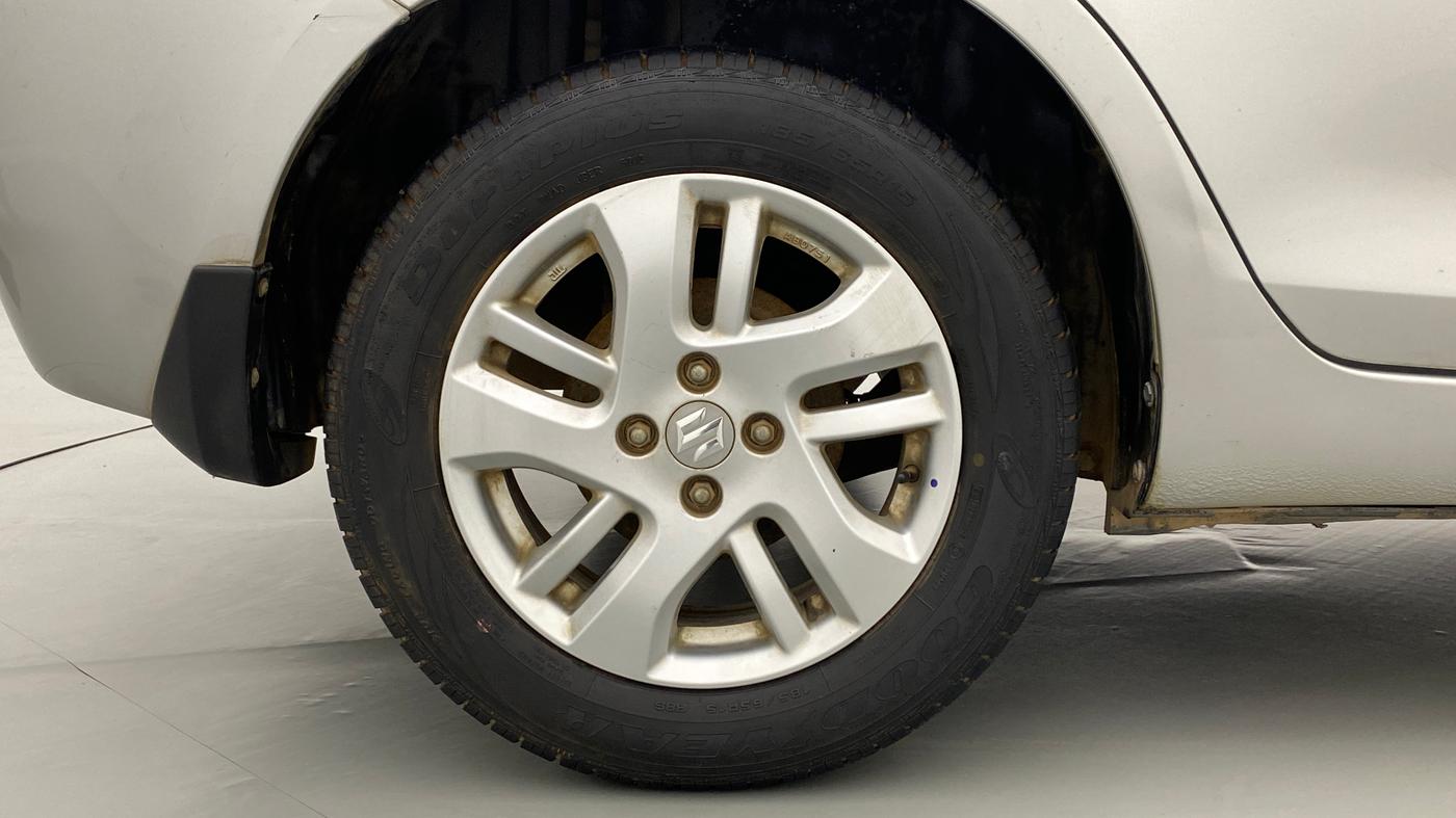 2013 Maruti Swift Dzire ZXI 1.2 BS IV, Petrol, Manual, 46,749 km, Right Rear Wheel