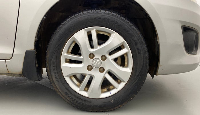 2013 Maruti Swift Dzire ZXI 1.2 BS IV, Petrol, Manual, 46,749 km, Right Front Wheel