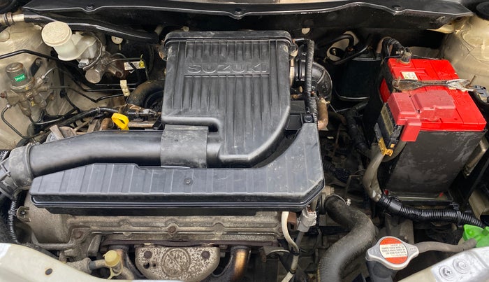 2014 Maruti Swift VXI, Petrol, Manual, 72,574 km, Engine View