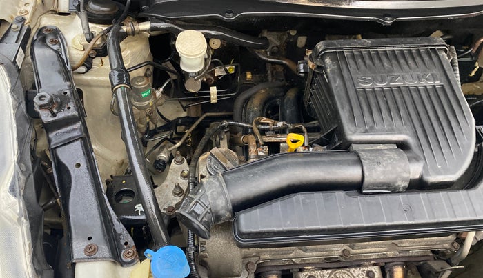 2014 Maruti Swift VXI, Petrol, Manual, 72,574 km, Engine View - Right