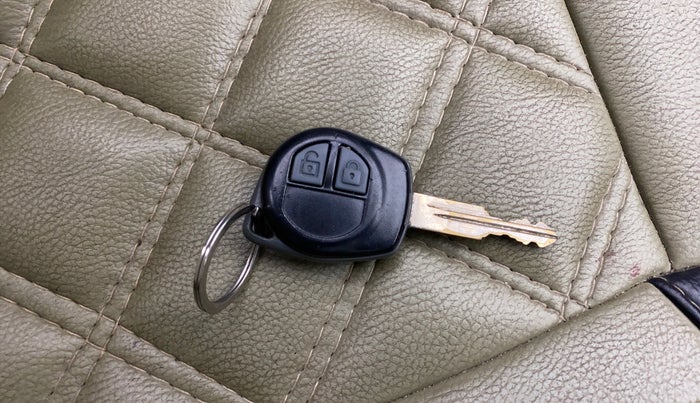 2018 Maruti Alto 800 VXI, Petrol, Manual, 39,768 km, Key Close Up