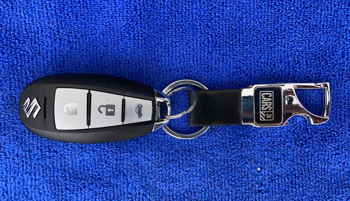 2018 Maruti Ciaz ZETA 1.4  AT PETROL, Petrol, Automatic, 64,686 km, Key Close Up