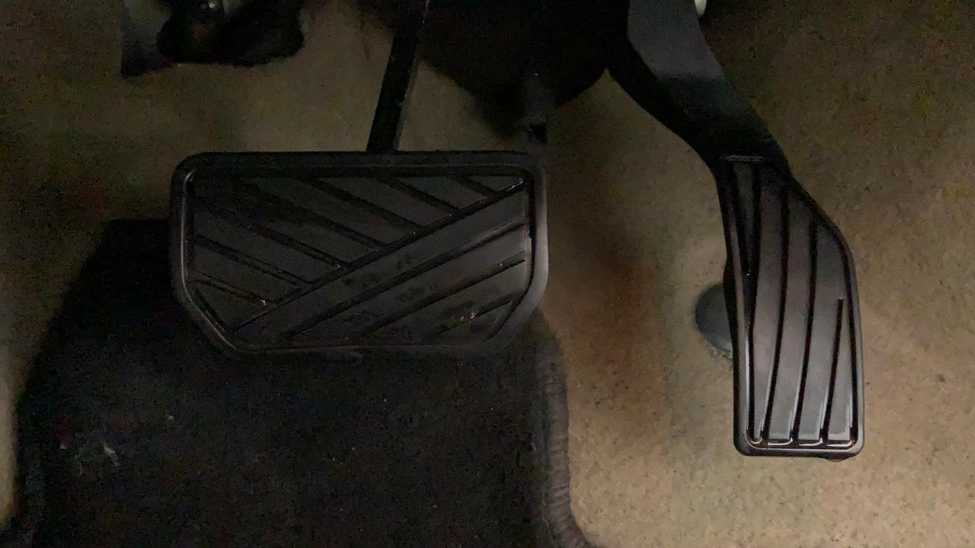 2018 Maruti Ciaz ZETA 1.4  AT PETROL, Petrol, Automatic, 64,686 km, Pedals