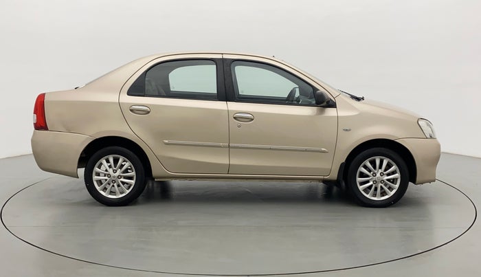 2012 Toyota Etios V, Petrol, Manual, 45,667 km, Right Side View