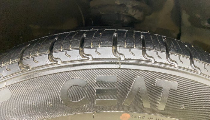 2014 Hyundai Grand i10 ASTA 1.2 KAPPA VTVT, Petrol, Manual, 35,871 km, Right Front Tyre Tread