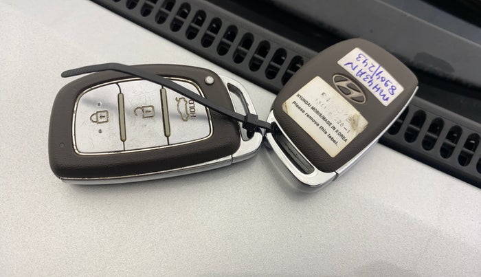 2014 Hyundai Grand i10 ASTA 1.2 KAPPA VTVT, Petrol, Manual, 35,871 km, Key Close Up