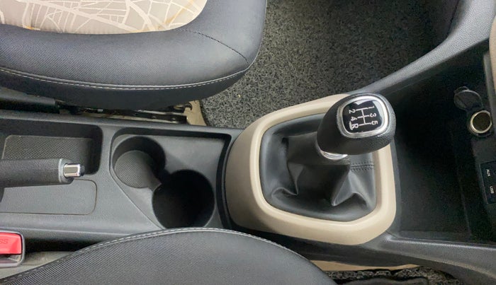 2014 Hyundai Grand i10 ASTA 1.2 KAPPA VTVT, Petrol, Manual, 35,871 km, Gear Lever