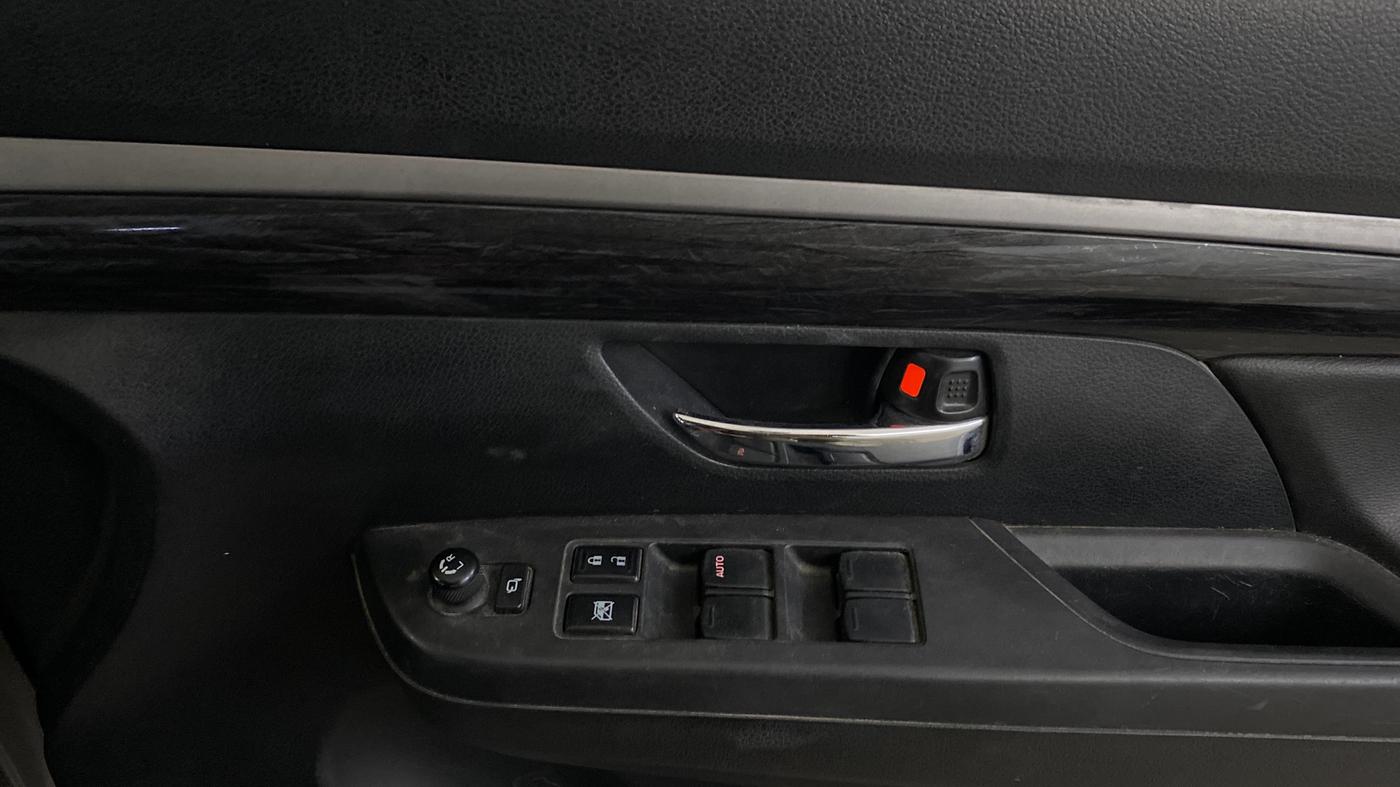 2022 Maruti XL6 ZETA AT, Petrol, Automatic, 39,914 km, Driver Side Door Panels Control