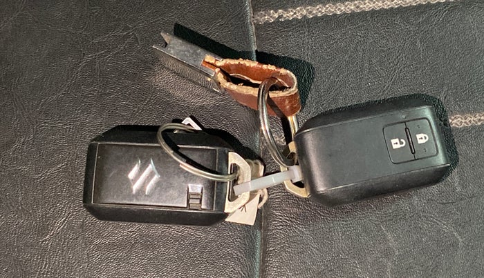 2022 Maruti XL6 ZETA AT, Petrol, Automatic, 39,772 km, Key Close Up