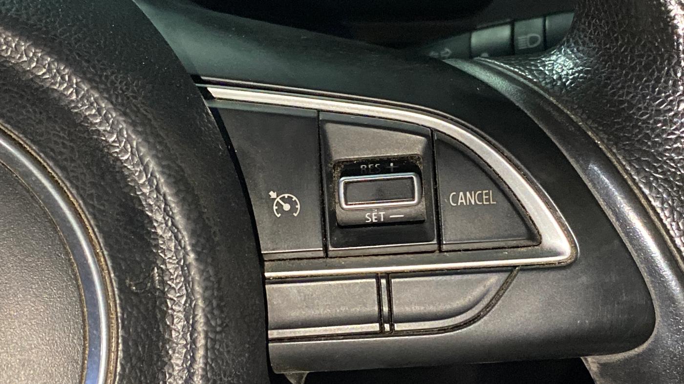 2022 Maruti XL6 ZETA AT, Petrol, Automatic, 39,914 km, Adaptive Cruise Control