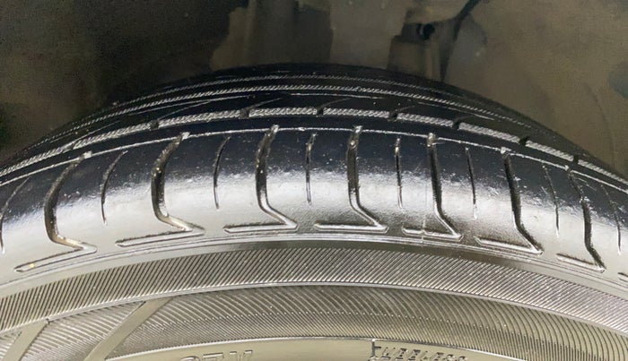 2022 Hyundai NEW I20 ASTA 1.2 MT, Petrol, Manual, 54,233 km, Right Front Tyre Tread