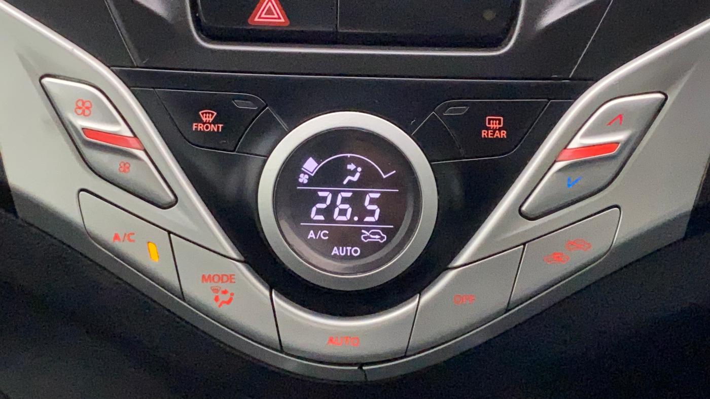 2016 Maruti Baleno ZETA PETROL 1.2, Petrol, Manual, 40,779 km, Automatic Climate Control