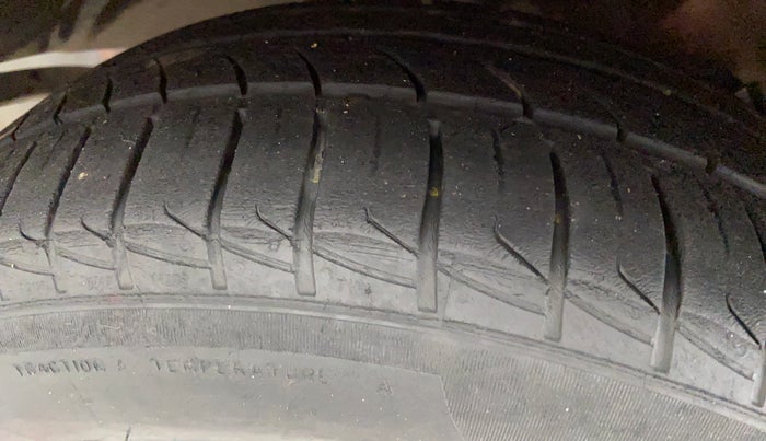 2016 Volkswagen Polo GTI TSI AT, Petrol, Automatic, 27,411 km, Left Front Tyre Tread
