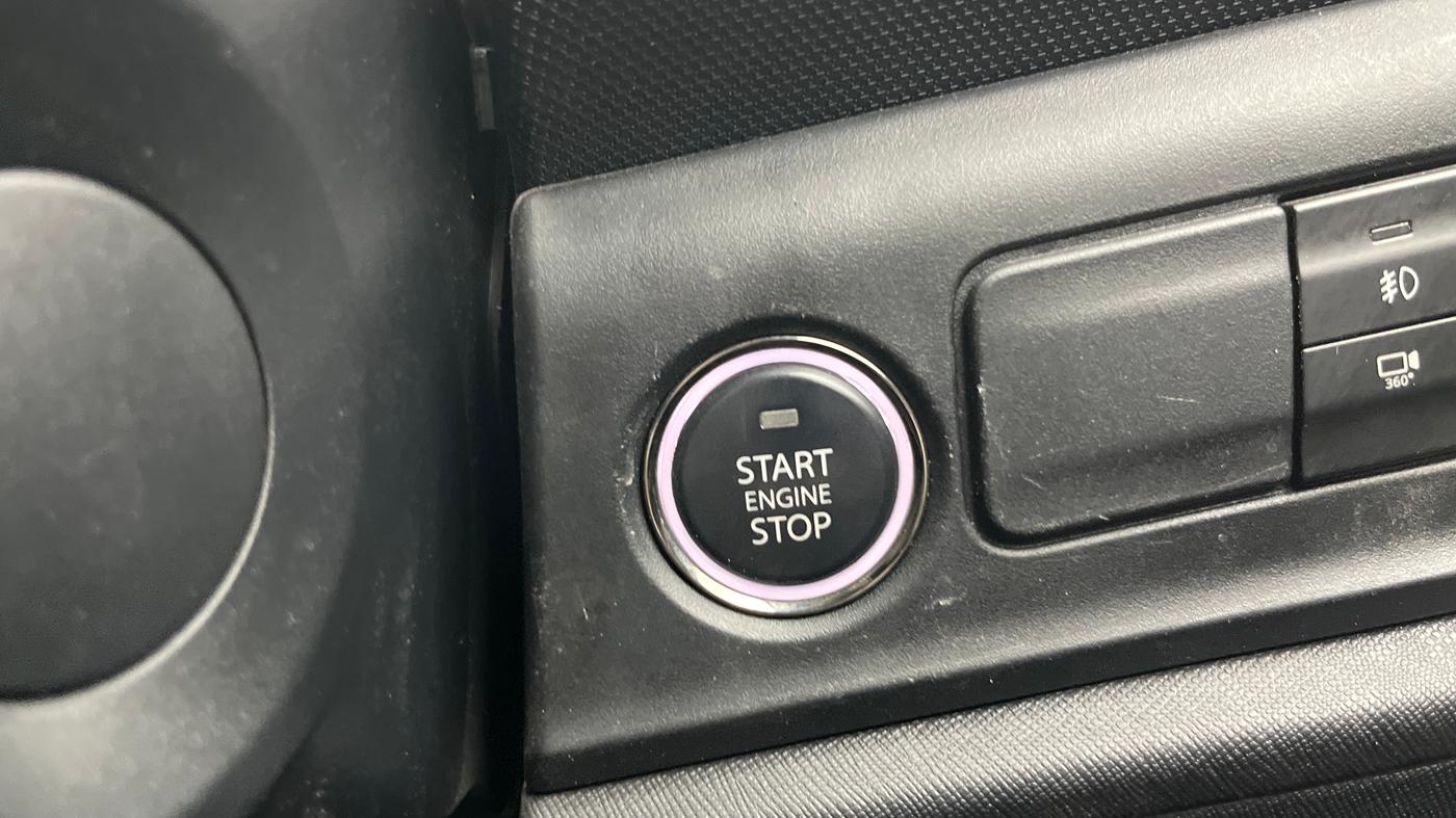 2024 Tata ALTROZ XZA Plus (S) Lux Dark Edition, Petrol, Automatic, 23,295 km, Keyless Start/ Stop Button