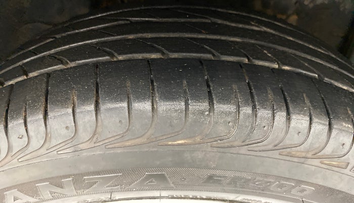 2018 Toyota YARIS VX CVT, Petrol, Automatic, 54,445 km, Right Front Tyre Tread
