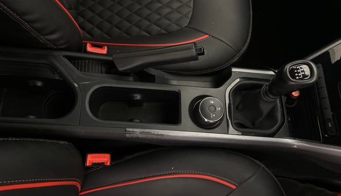 2021 Tata NEXON XM SUNROOF PETROL, Petrol, Manual, 39,656 km, Gear Lever