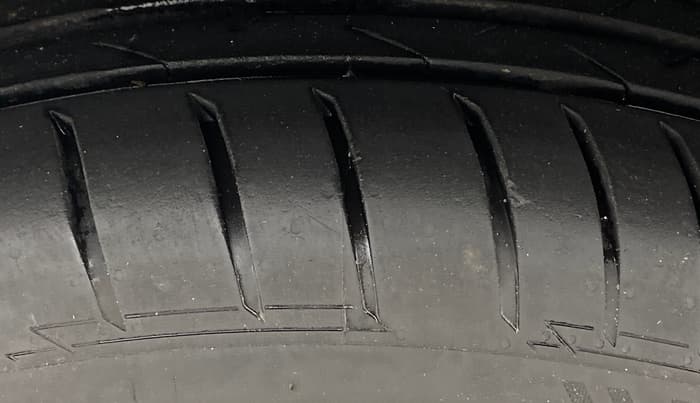 2021 Tata NEXON XM SUNROOF PETROL, Petrol, Manual, 39,656 km, Left Front Tyre Tread