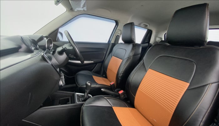 2020 Maruti Swift ZXI+, Petrol, Manual, 46,252 km, Right Side Front Door Cabin