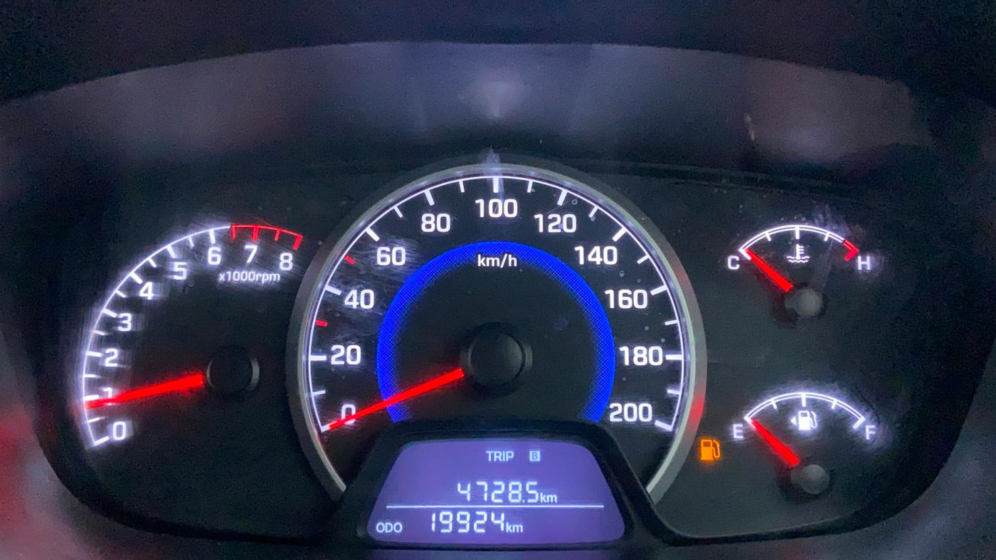 2017 Hyundai Grand i10 SPORTZ (O) 1.2 KAPPA VTVT, Petrol, Manual, 19,924 km, Odometer Image