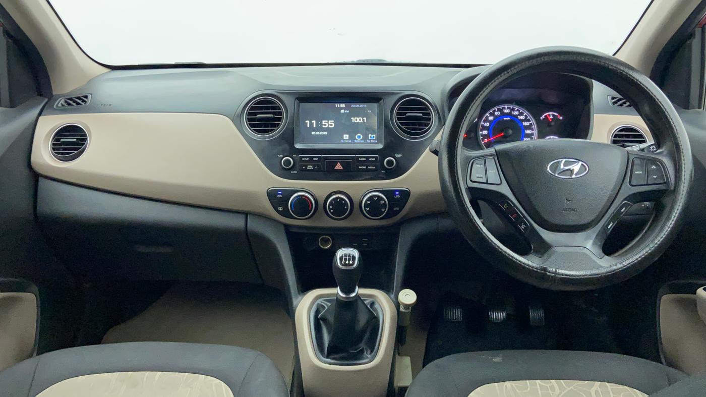 2017 Hyundai Grand i10 SPORTZ (O) 1.2 KAPPA VTVT, Petrol, Manual, 19,924 km, Dashboard