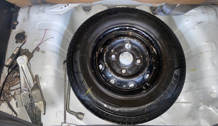 2017 Maruti Alto 800 LXI, Petrol, Manual, 82,817 km, Spare Tyre