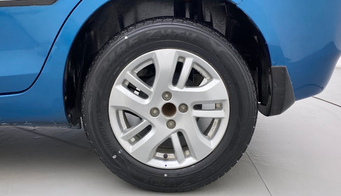 2012 Maruti Swift Dzire ZXI, Petrol, Manual, 46,405 km, Left Rear Wheel