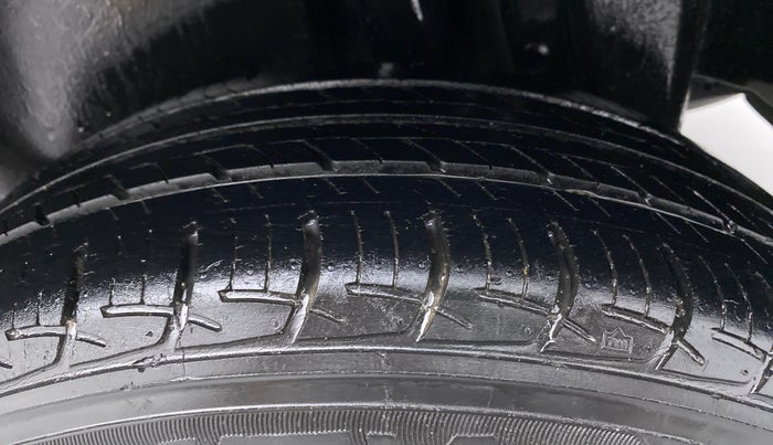 2012 Maruti Swift Dzire ZXI, Petrol, Manual, 46,405 km, Left Rear Tyre Tread