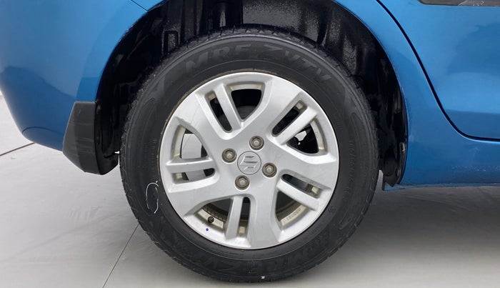 2012 Maruti Swift Dzire ZXI, Petrol, Manual, 46,405 km, Right Rear Wheel