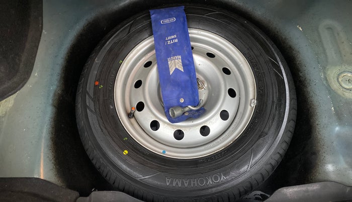 2012 Maruti Swift Dzire LXI, Petrol, Manual, 65,502 km, Spare Tyre