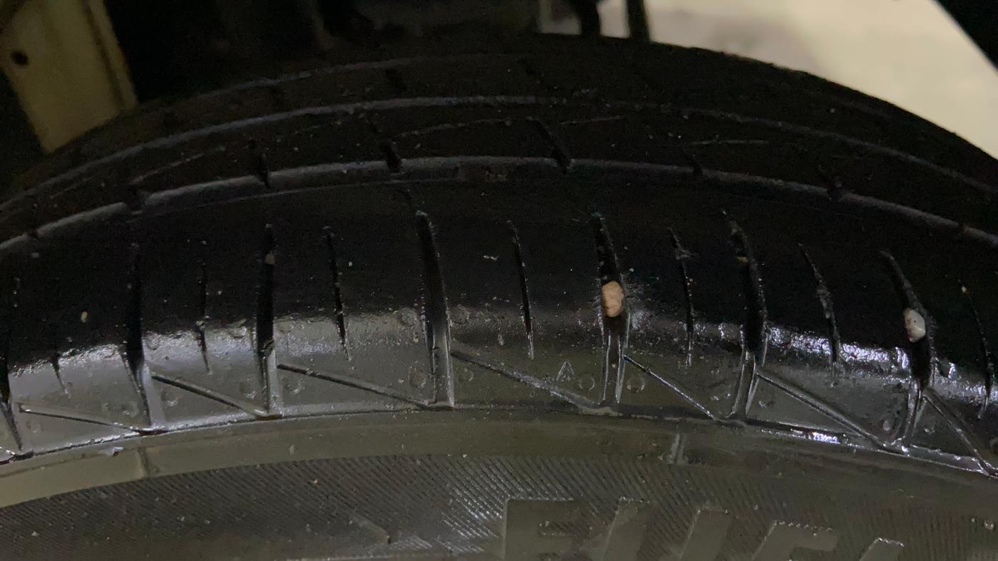 2022 Maruti Alto LXI O, Petrol, Manual, 28,183 km, Left Rear Tyre Tread