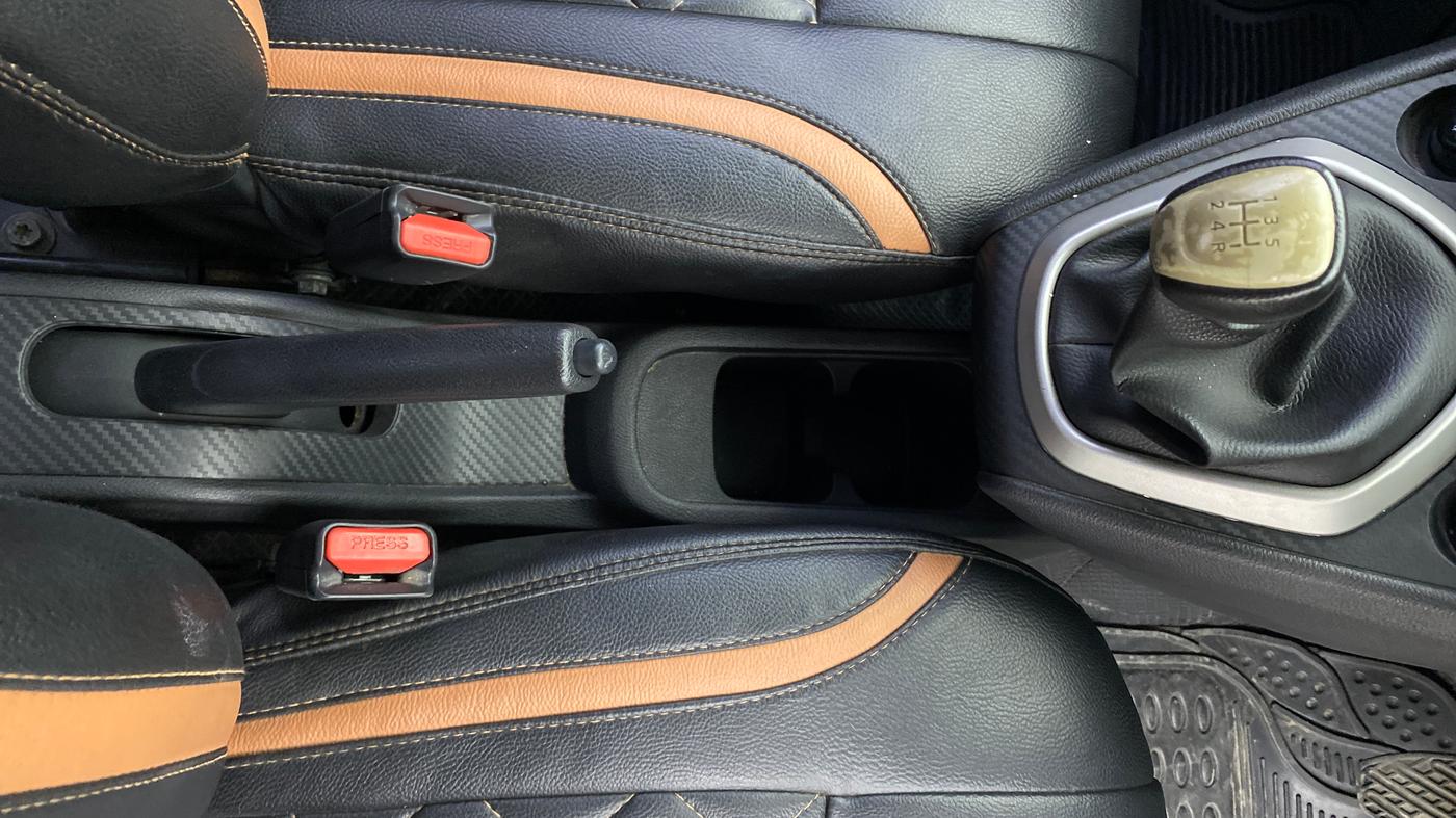 2019 Datsun Go T, Petrol, Manual, 82,279 km, Gear Lever