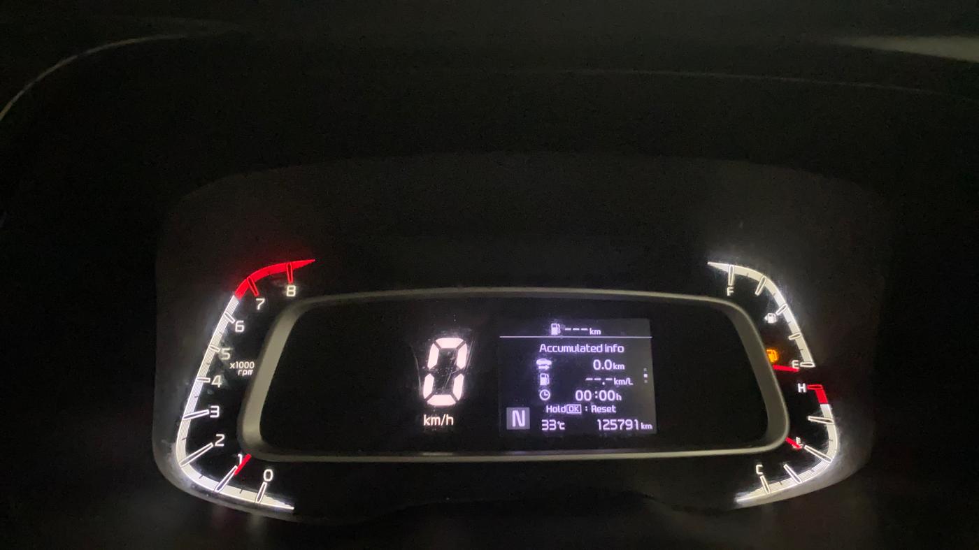 2020 KIA SONET HTK PLUS 1.0 IMT, Petrol, Manual, 1,25,781 km, Odometer Image