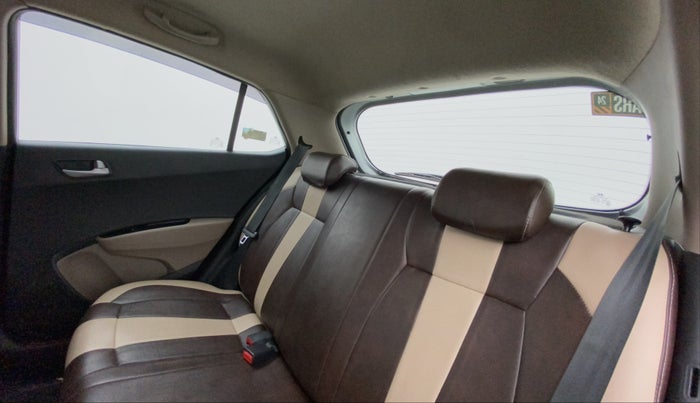 2014 Hyundai Grand i10 ASTA 1.2 KAPPA VTVT, Petrol, Manual, 38,830 km, Right Side Rear Door Cabin