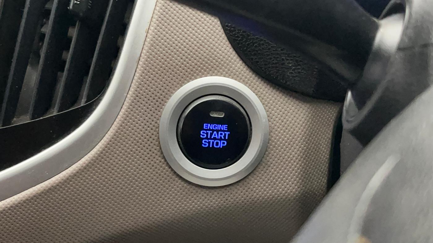 2019 Hyundai Creta SX (O) EXECUTIVE 1.6 PETROL, Petrol, Manual, 1,01,715 km, Keyless Start/ Stop Button