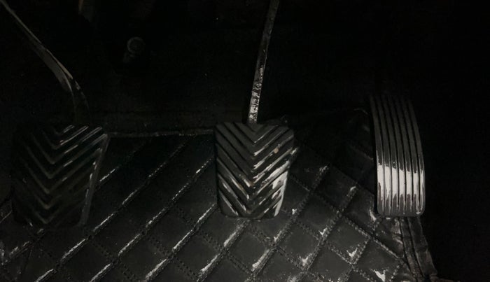 2019 Hyundai Creta SX (O) EXECUTIVE 1.6 PETROL, Petrol, Manual, 1,01,755 km, Pedals