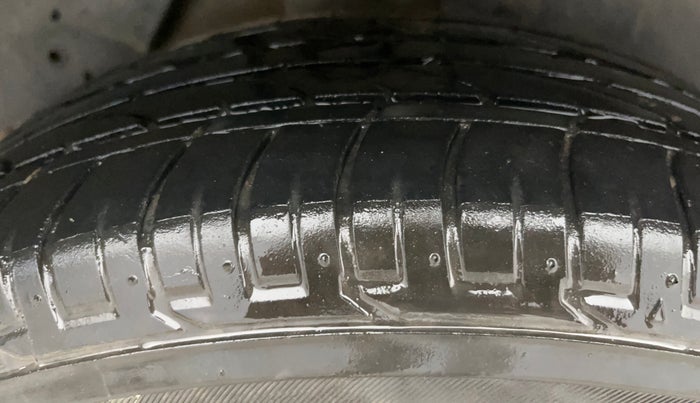 2019 Hyundai Creta SX (O) EXECUTIVE 1.6 PETROL, Petrol, Manual, 1,01,755 km, Right Rear Tyre Tread