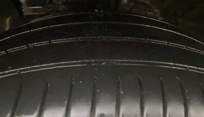 2019 Hyundai VENUE SX PLUS 1.0 TURBO DCT, Petrol, Automatic, 83,923 km, Left Front Tyre Tread